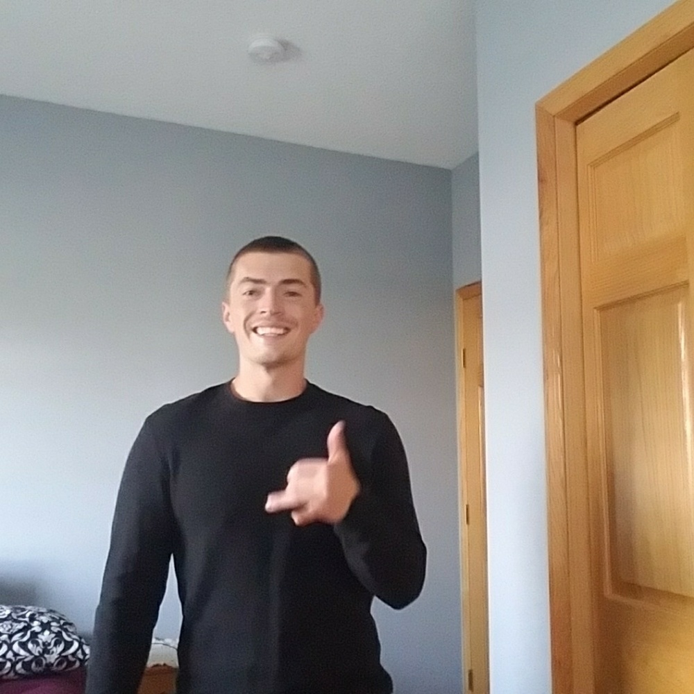 Meet your Posher, Corey